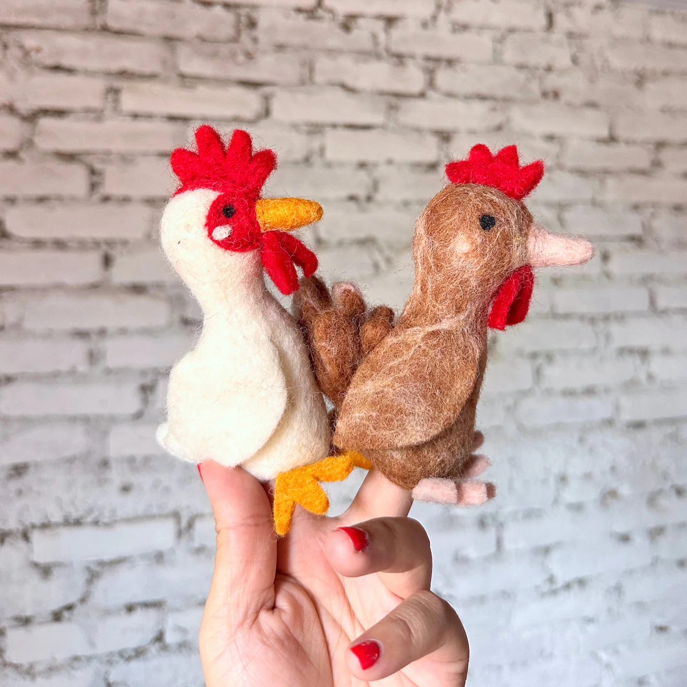 Ganapati Crafts Co. Chicken Finger Puppet