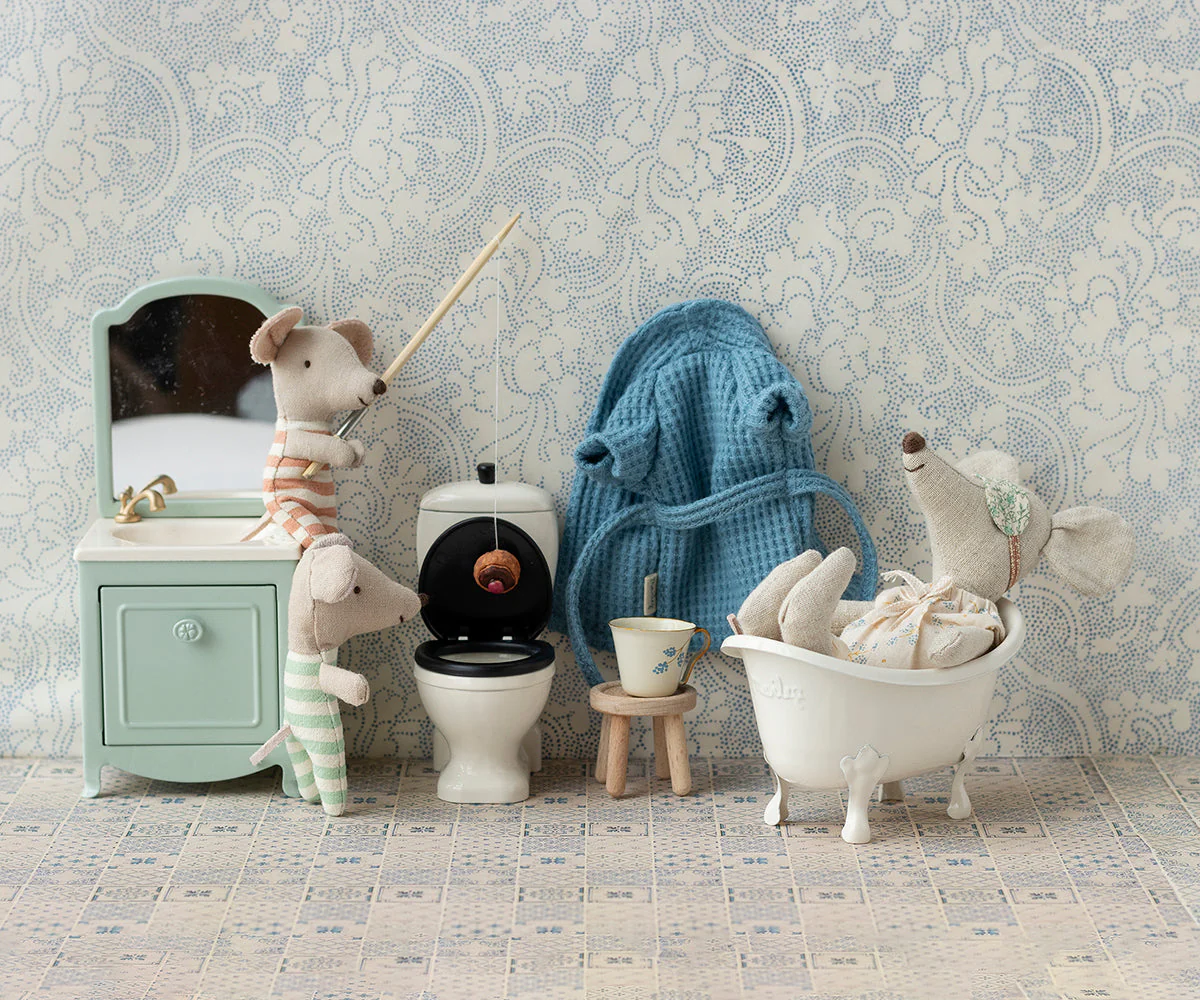 Maileg Bathtub, Mouse - Image 2