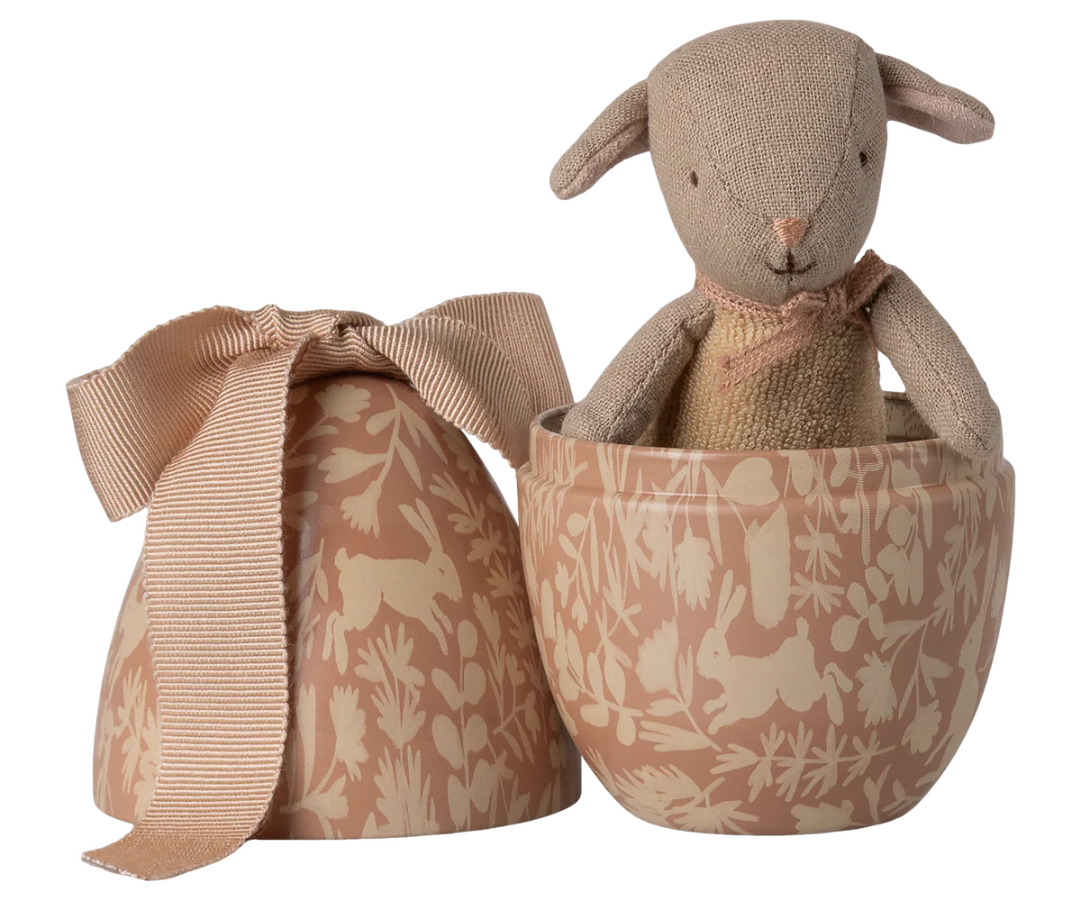 Maileg Easter egg with micro lamb, Small - Powder
