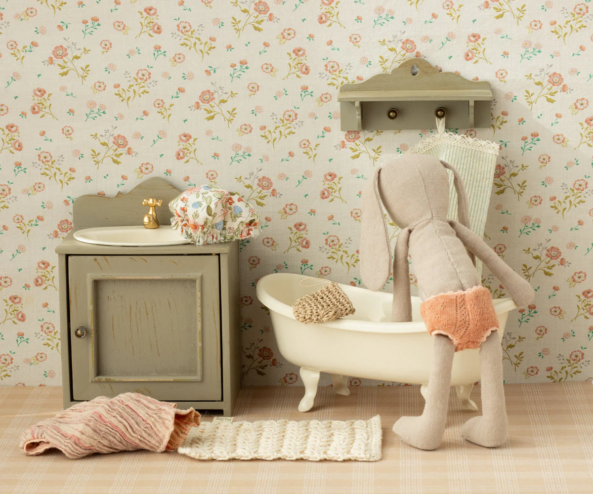 Maileg Miniature shelf - Image 2