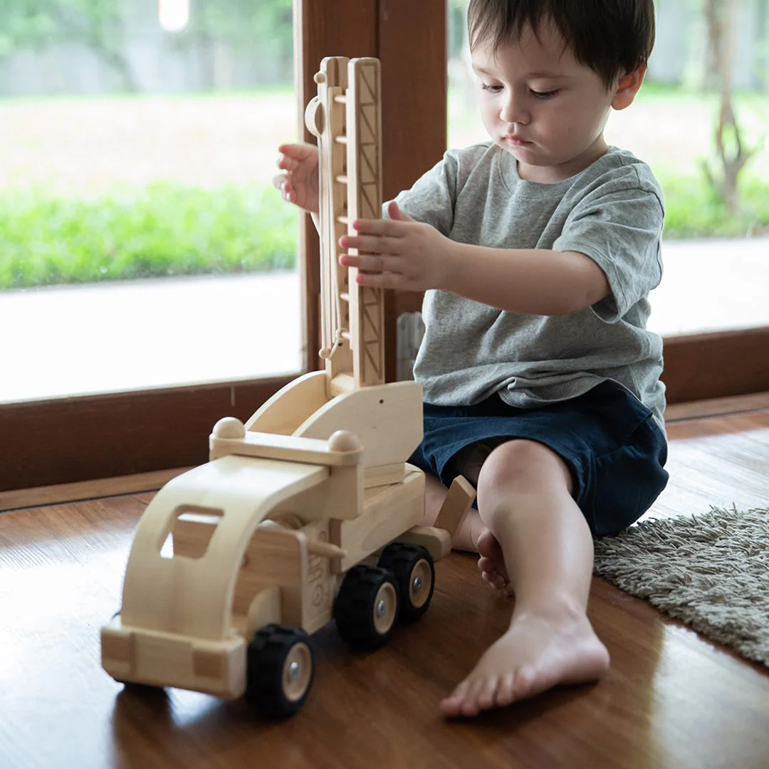 PlanToys Fire Truckă…¤ - Image 3